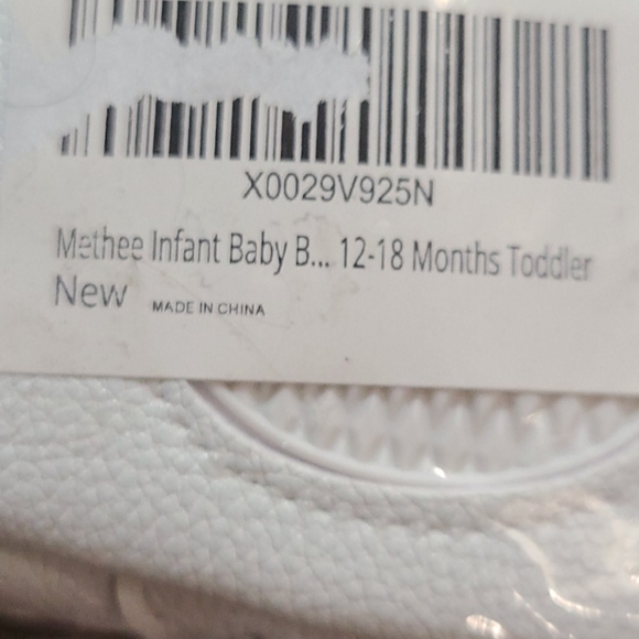 NWT infant Baby booties 12-18 months - Picture 2 of 4